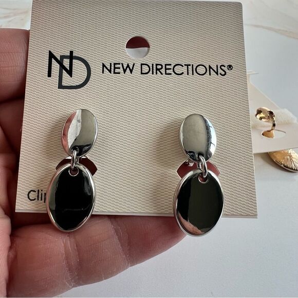 New Directions Clip on Earrings Bundle 2 pair Gold  and Silvertone NWT - Picture 4 of 4